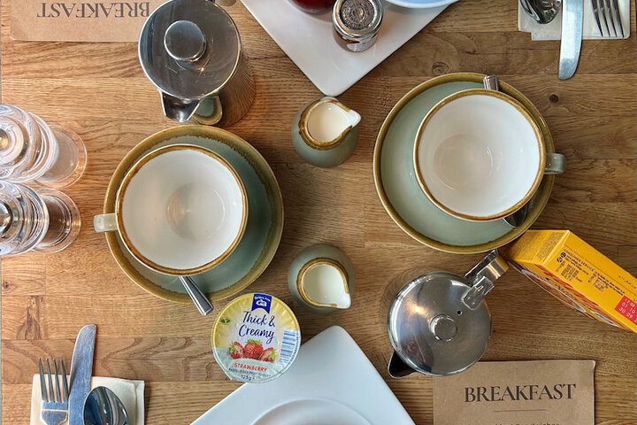 Breakfast/Coffee Service 34 of 44