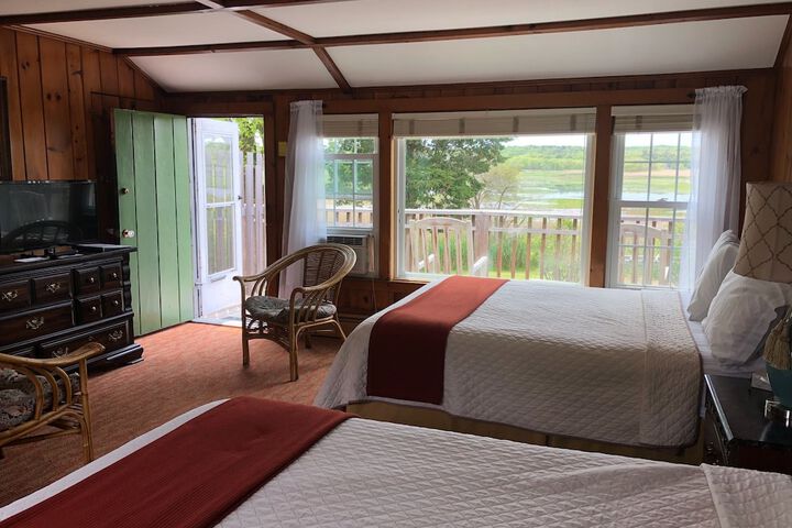 Room 18 of 43