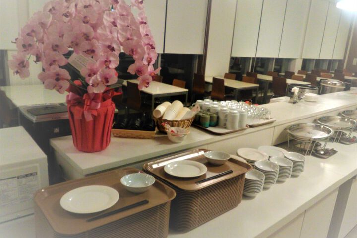 Breakfast/Coffee Service 25 of 34