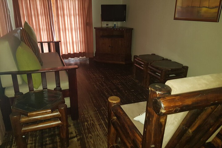 Room 140 of 267
