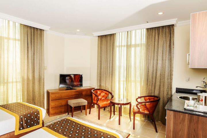Room 19 of 46