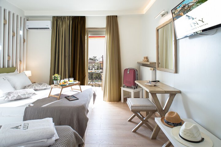 Room 26 of 204