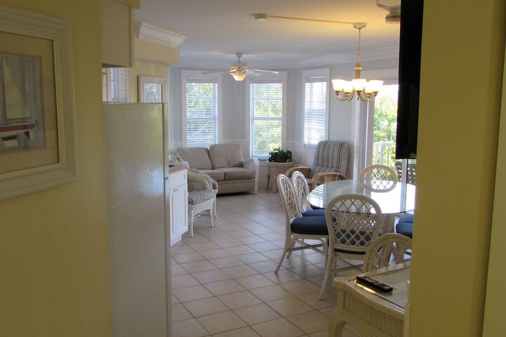 Room 19 of 229