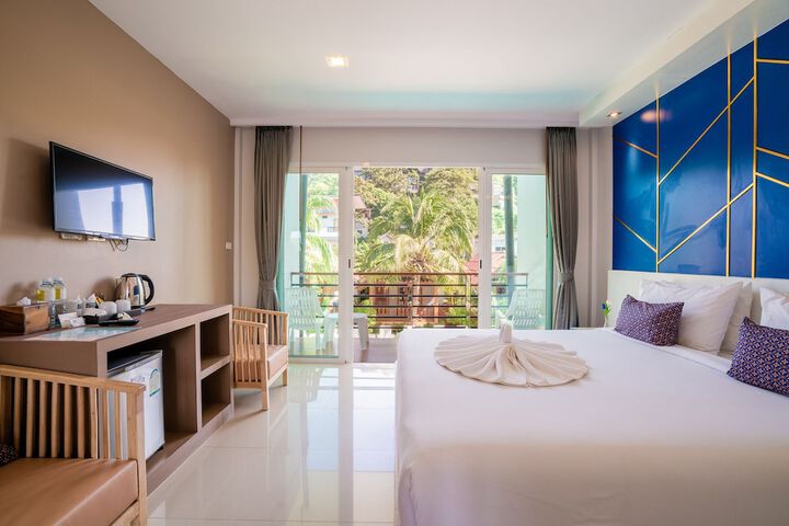 Room 30 of 179