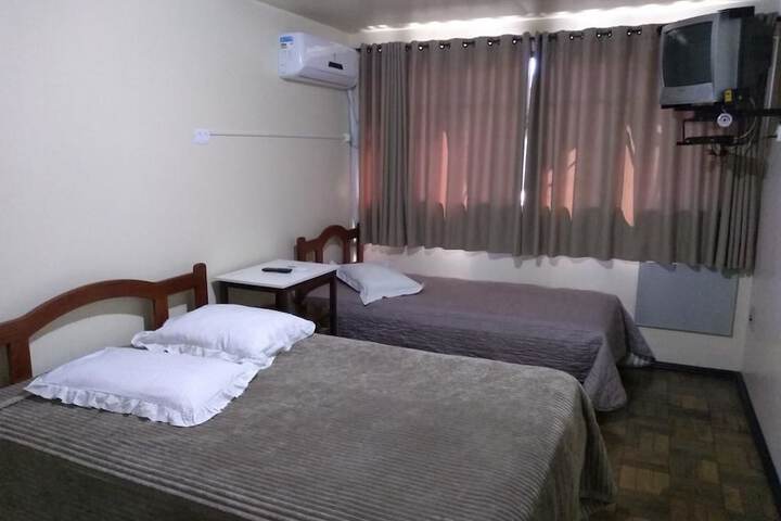 Room 3 of 6