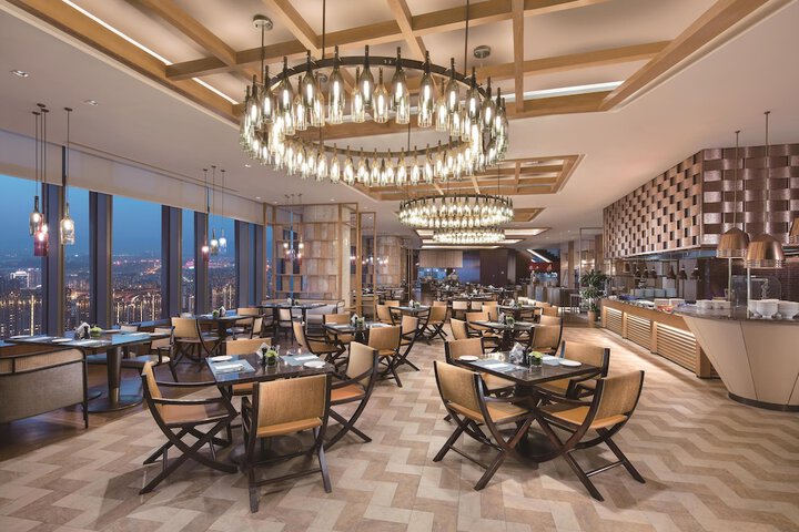 Dining 54 of 70