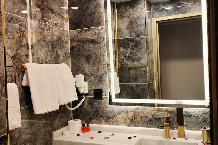 Bathroom Interior Photo