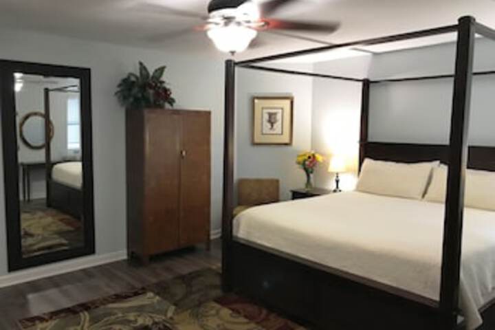 Room 106 of 267