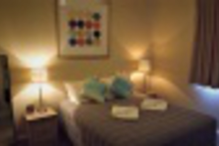 Room 220 of 276