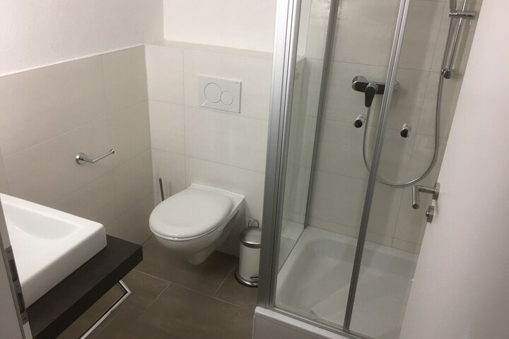 Room 7 of 36