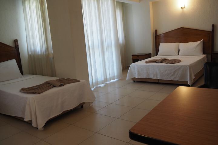Room 7 of 85