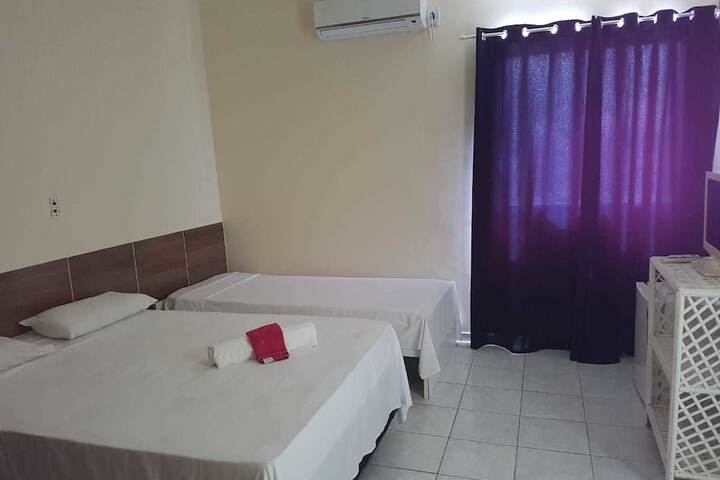 Room 12 of 63