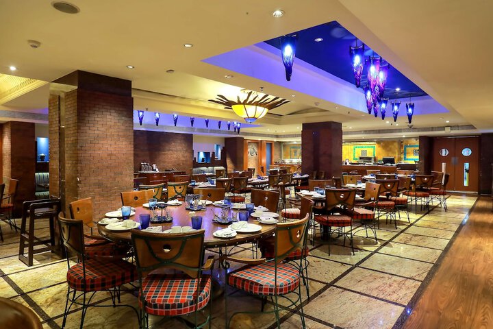 Dining 65 of 113