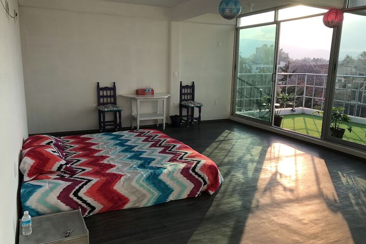 Room 17 of 32