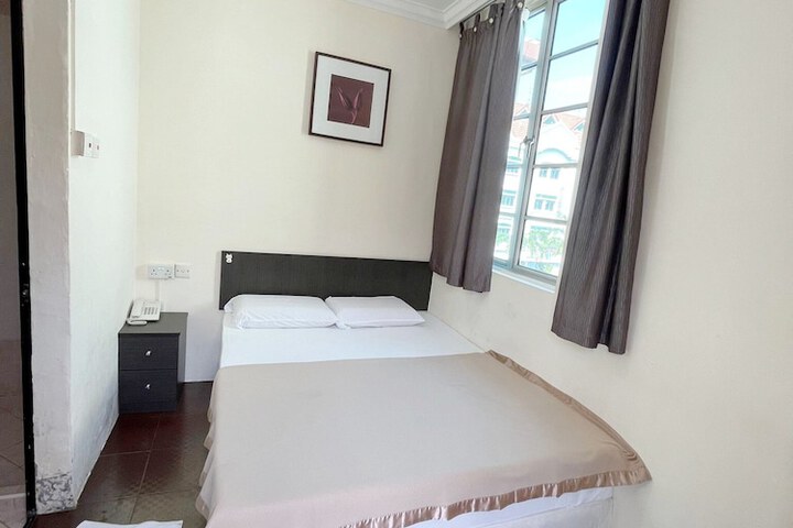 Room 14 of 43