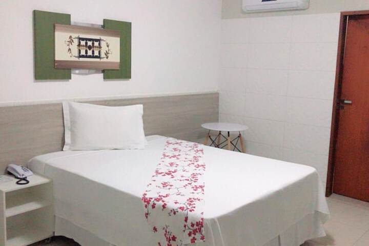 Room 16 of 35