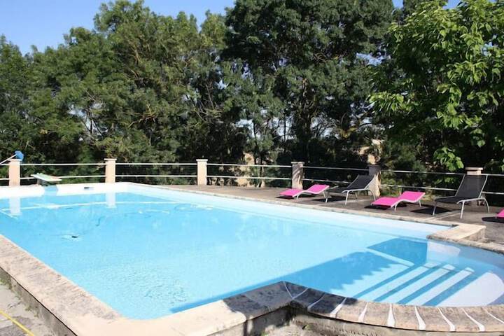 Pool Hotel