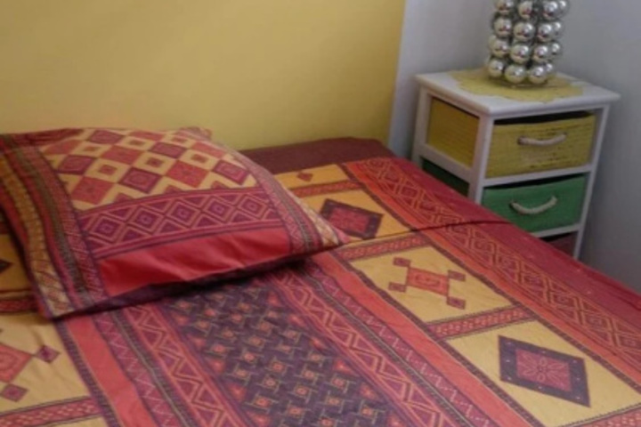 Room 5 of 11