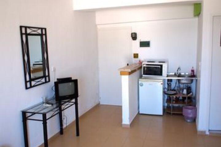 Room 25 of 29