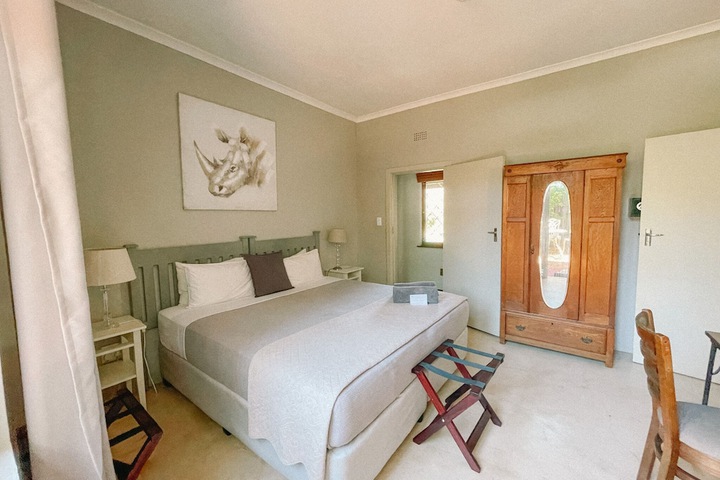 Room 10 of 51