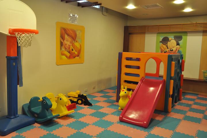 Childrens Activities 40 of 48