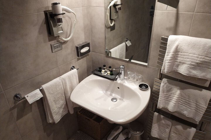 Room 17 of 58
