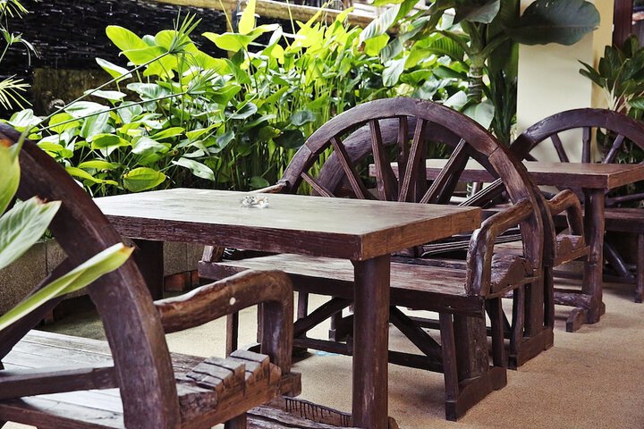 Dining 68 of 72