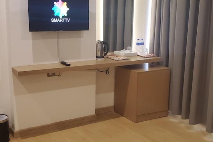 Room 9 of 74