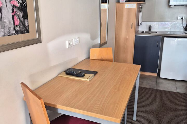 Room 17 of 51
