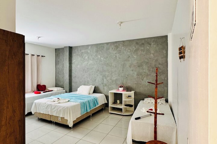 Room 12 of 35