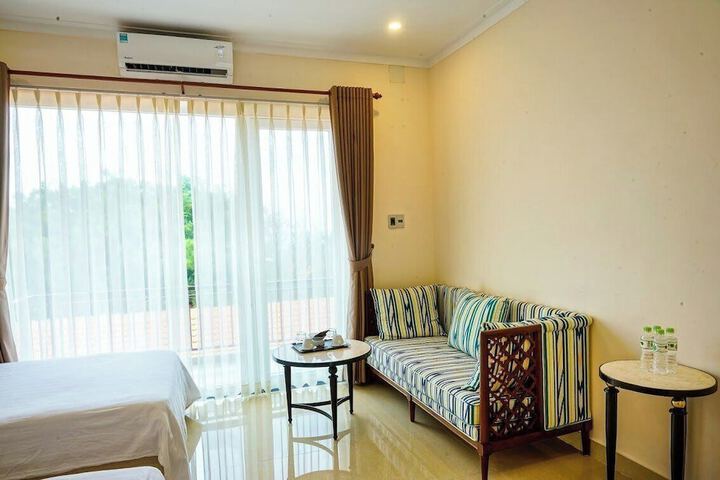 Room 14 of 117