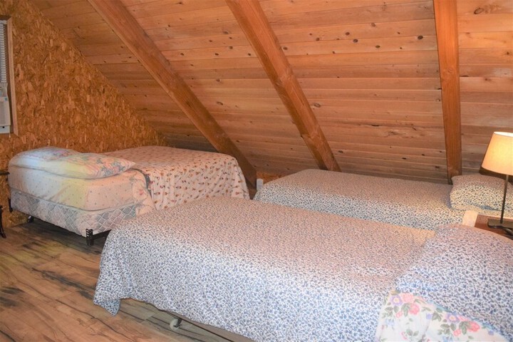 Room 13 of 47