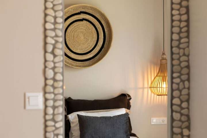 Room 42 of 260
