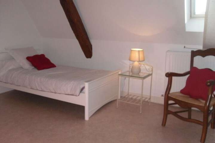 Room 5 of 19