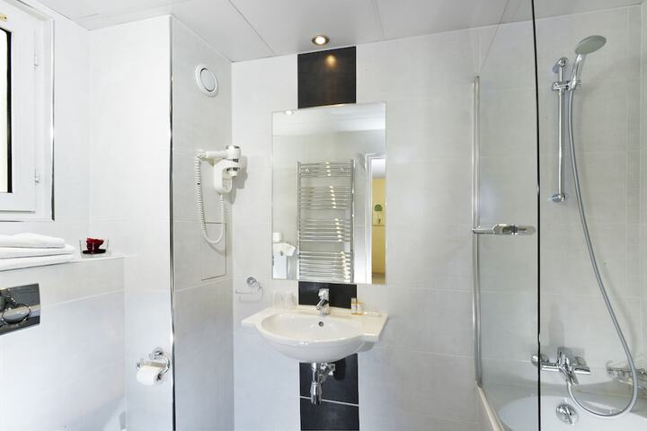Bathroom Interior Photo