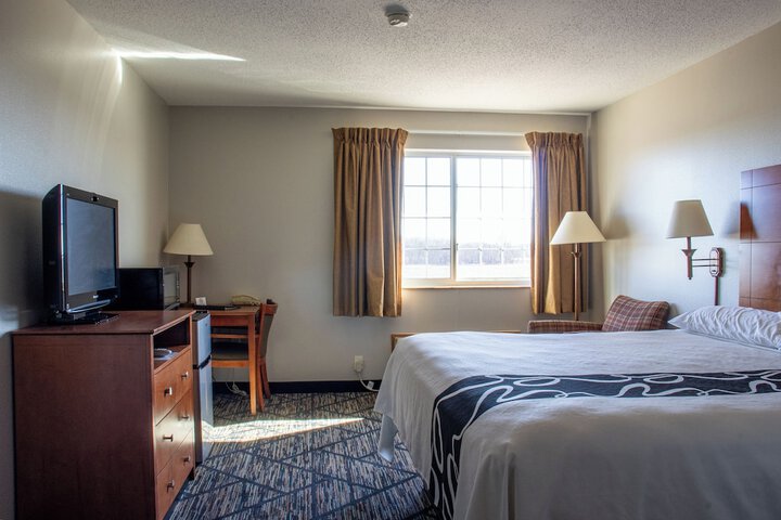 Room 3 of 12