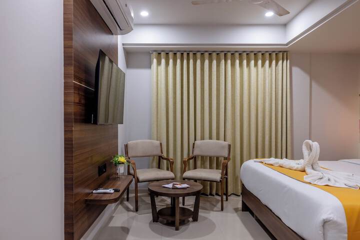 Room 21 of 27