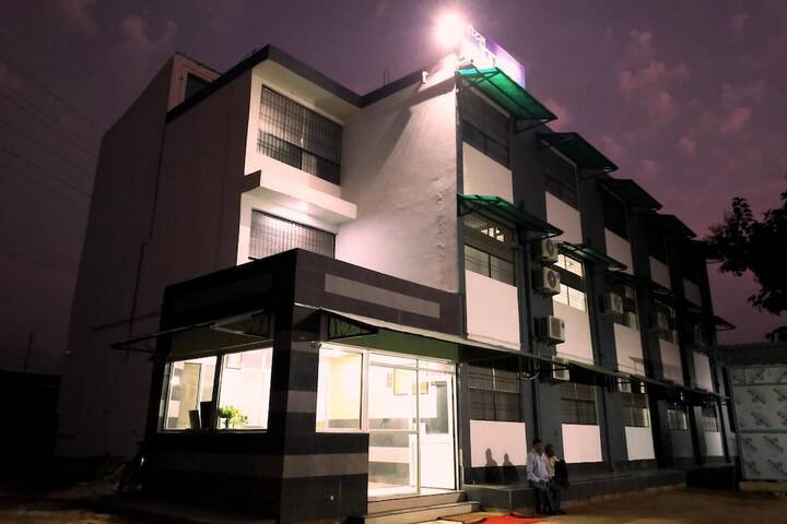 Hotel 3 of 12