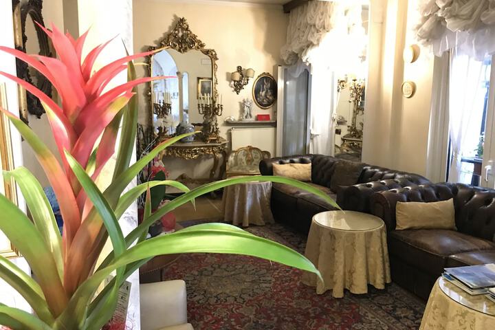 Hotel Interior 2 of 32