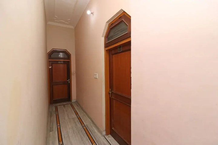 Room 13 of 13