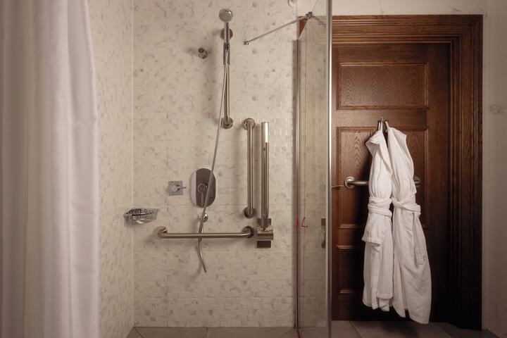 Room 41 of 63