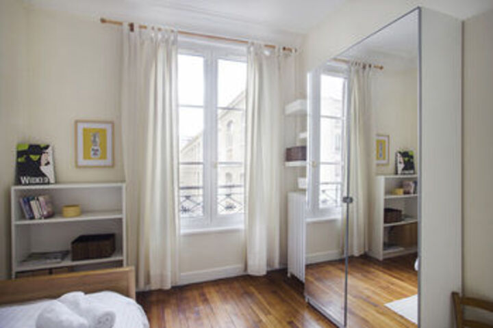 Room 83 of 168