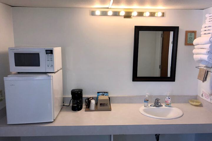 Room 8 of 44