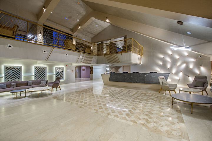 Hotel Interior 4 of 102