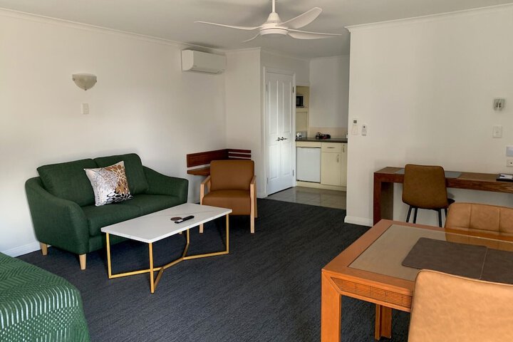Room 29 of 52