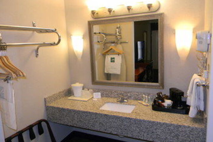 Room 5 of 54