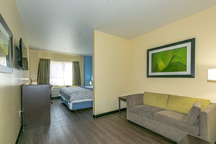 Room 36 of 75