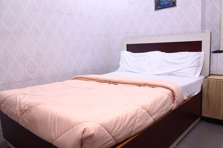Room 41 of 66