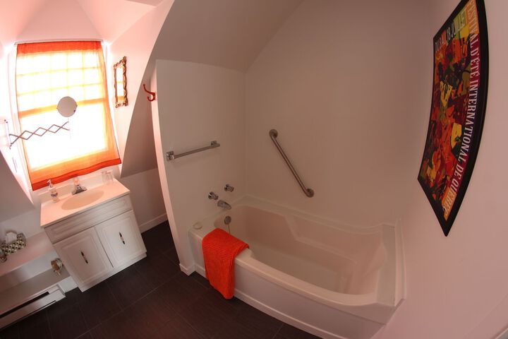 Room 40 of 59