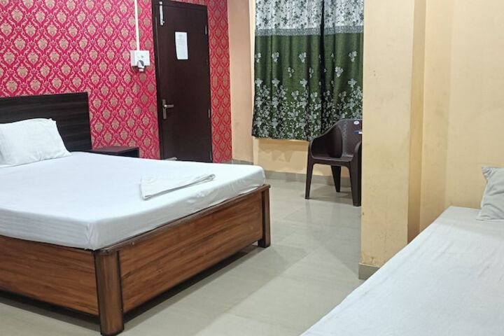 Room 19 of 37